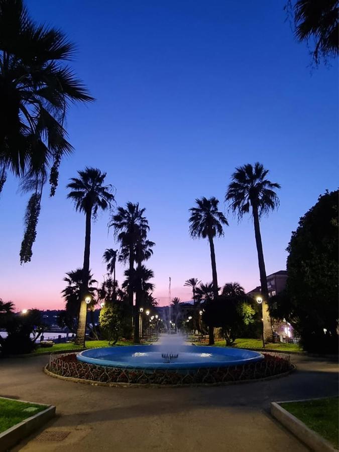 Hotel Aurora فاراتسي المظهر الخارجي الصورة
